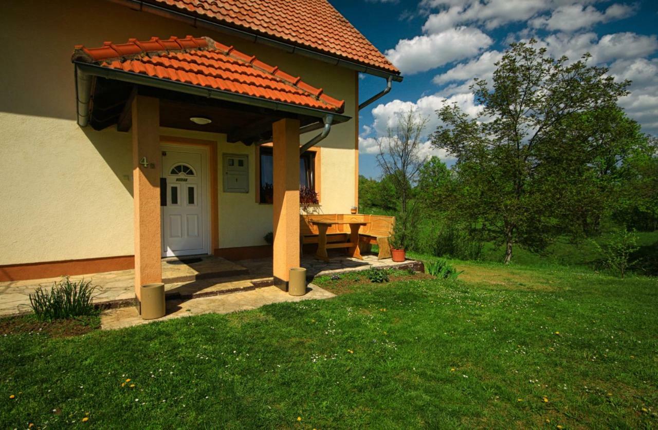 Charly'S Apartment Смолянац Екстериор снимка